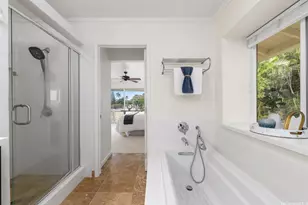 1350 Laukahi St, Honolulu, HI 96821 - Photo 16