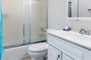 469 Ena Rd, Honolulu, HI 96815 - Photo 16