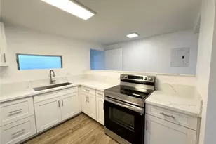 3228 Monsarrat Ave, Honolulu, HI 96815 - Photo 4