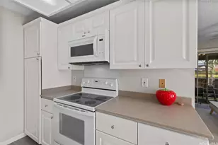 94-1348 Kulewa Loop, Waipahu, HI 96797 - Photo 8