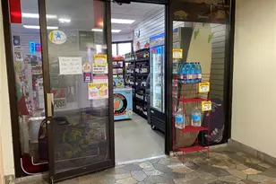 445 Seaside Ave, Honolulu, HI 96815 - Photo 22