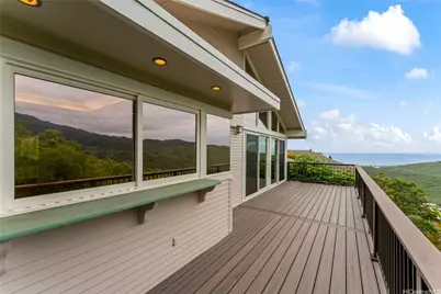 1112 Kaumoku Street, Honolulu, HI 96825 - Photo 1