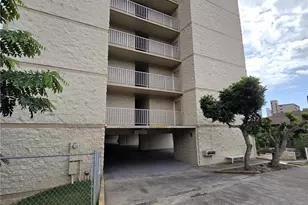 1687 Pensacola St, Honolulu, HI 96822 - Photo 1