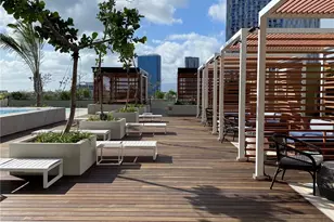 987 Queen St, Honolulu, HI 96814 - Photo 2