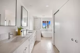 1105 Kaluanui Rd, Honolulu, HI 96825 - Photo 10