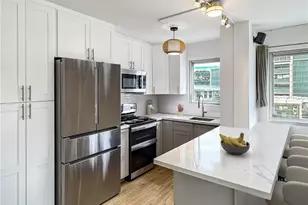 509 University Ave, Honolulu, HI 96826 - Photo 2