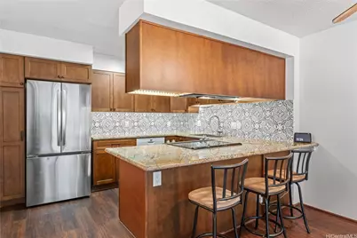 3138 Waialae Avenue #325, Honolulu, HI 96816 - Photo 1