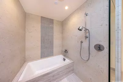 1100 Ala Moana Boulevard #1008, Honolulu, HI 96814 - Photo 18