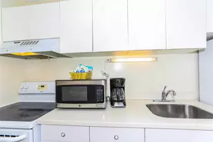 201 Ohua Ave, Honolulu, HI 96815 - Photo 12