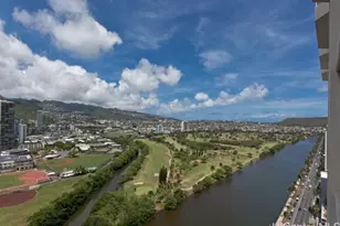 2211 Ala Wai Blvd, Honolulu, HI 96815 - Photo 2