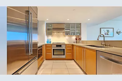 1177 Queen Street #3702, Honolulu, HI 96814 - Photo 6