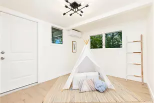 1455 Kalanikai Pl, Honolulu, HI 96821 - Photo 10