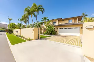 235 Portlock Rd, Honolulu, HI 96825 - Photo 2