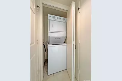 3075 Ala Poha Place #1704, Honolulu, HI 96818 - Photo 12