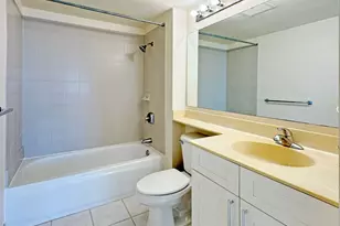 3075 Ala Poha Pl, Honolulu, HI 96818 - Photo 10