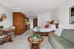 2045 Kalakaua Ave, Honolulu, HI 96815 - Photo 6