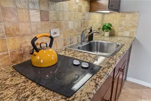 2045 Kalakaua Ave, Honolulu, HI 96815 - Photo 10