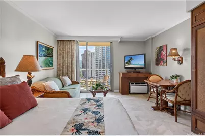 2045 Kalakaua Avenue #1017, Honolulu, HI 96815 - Photo 1