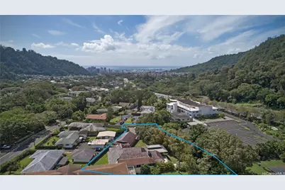 14 Hakumele Place, Honolulu, HI 96817 - Photo 2