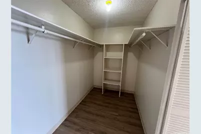 2754 Kuilei Street #1604, Honolulu, HI 96826 - Photo 8