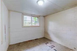 1625 Kalaepaa Dr, Honolulu, HI 96819 - Photo 20