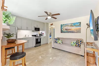236 Liliuokalani Avenue #201, Honolulu, HI 96815 - Photo 1