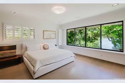 5949 Kalanianaole Highway #A, Honolulu, HI 96821 - Photo 12