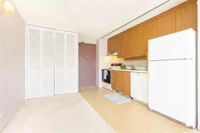 1655 Makaloa Street #2114, Honolulu, HI 96814 - Photo 6