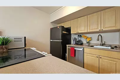 3030 Pualei Circle #304, Honolulu, HI 96815 - Photo 1