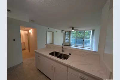 1133 Waimanu Street #306, Honolulu, HI 96814 - Photo 2
