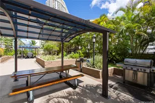 411 Hobron Ln, Honolulu, HI 96815 - Photo 16