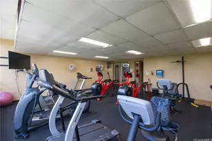 411 Hobron Ln, Honolulu, HI 96815 - Photo 18