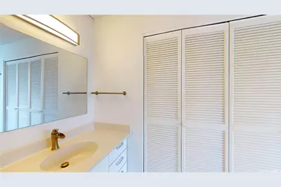 320 Liliuokalani Avenue #903, Honolulu, HI 96815 - Photo 14