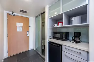 410 Atkinson Dr, Honolulu, HI 96814 - Photo 12