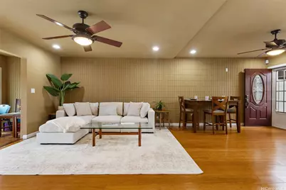 606 Koko Isle Circle #1903, Honolulu, HI 96825 - Photo 10