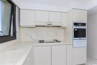 1650 Ala Moana Boulevard #2611, Honolulu, HI 96815 - Photo 10