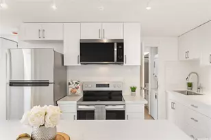 1060 Kamehameha Hwy, Pearl City, HI 96782 - Photo 4