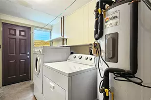 3537 Kumuwai Pl, Honolulu, HI 96822 - Photo 24