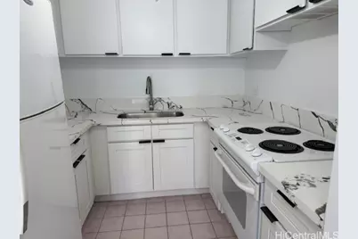303 Liliuokalani Avenue #602, Honolulu, HI 96815 - Photo 4