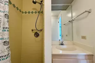 225 Queen St, Honolulu, HI 96813 - Photo 16