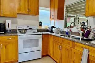 418 Dayton Ln, Honolulu, HI 96817 - Photo 12