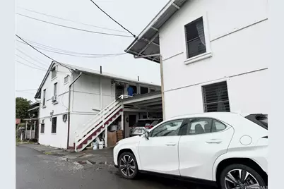 418 Dayton Lane, Honolulu, HI 96817 - Photo 1