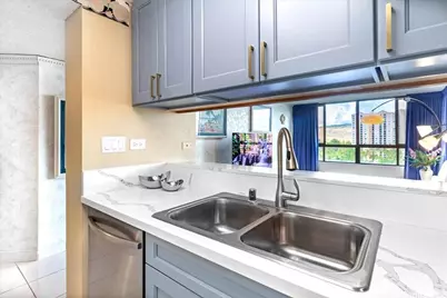 5333 Likini Street #1110, Honolulu, HI 96818 - Photo 12