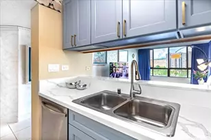 5333 Likini St, Honolulu, HI 96818 - Photo 12