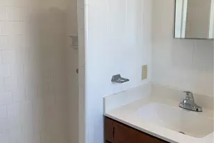 1179 Ala Hinano Pl, Honolulu, HI 96818 - Photo 10