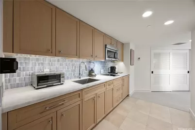 223 Saratoga Road #1107, Honolulu, HI 96815 - Photo 10