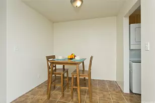 1555 Pohaku St, Honolulu, HI 96817 - Photo 6