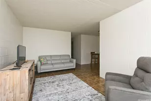 1555 Pohaku St, Honolulu, HI 96817 - Photo 4