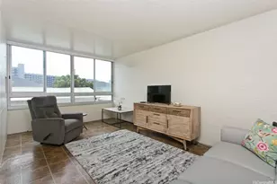 1555 Pohaku St, Honolulu, HI 96817 - Photo 2