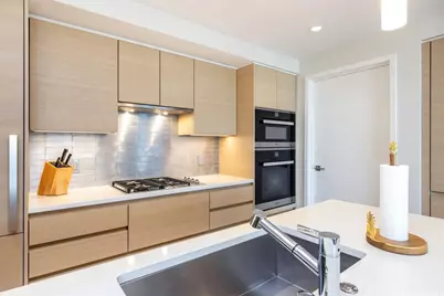 1108 Auahi Street #2202, Honolulu, HI 96814 - Photo 8